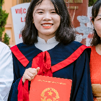 Ngọc Châm Vũ Trần